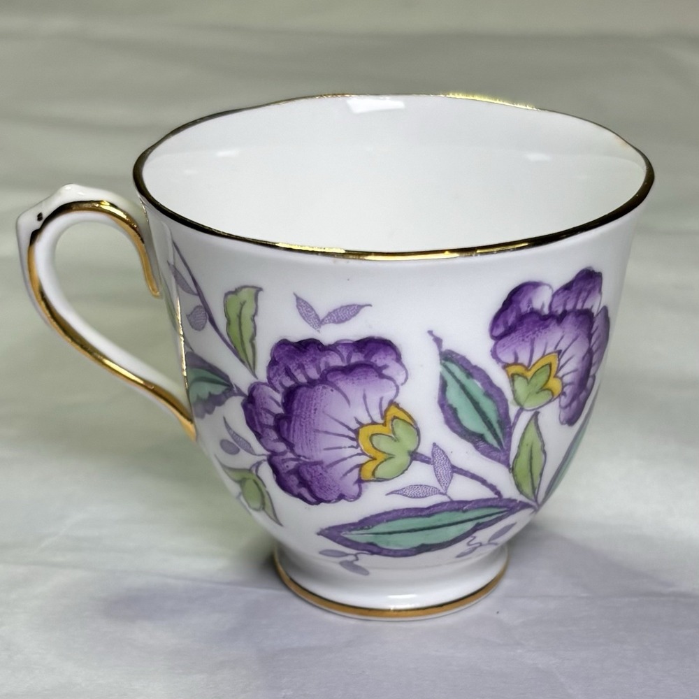 Vtg Royal Chelsea Demitasses Bone China Teacup Cup‎ Floral Flowers Green White